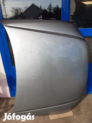 Audi A4 B7 Motorháztető