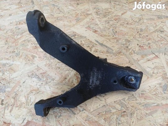 Audi A4 B7  (2004-2008) 2.0Tdi Diesel Motortartó Bak