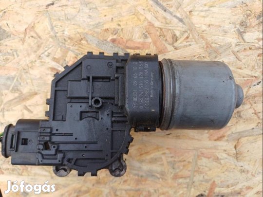 Audi A4 B7  (2004-2008) Első Ablaktörlő Motor