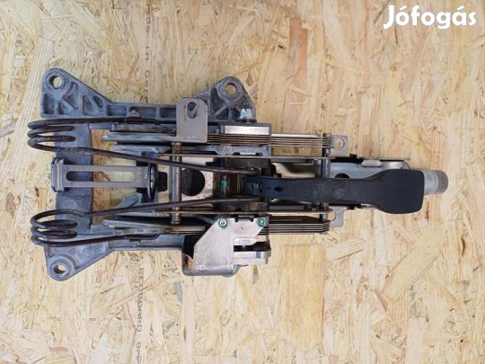 Audi A4 B7  (2004-2008) Kormányoszlop