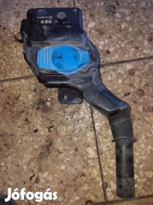 Audi A4 B8 Ablakmosó Tartály