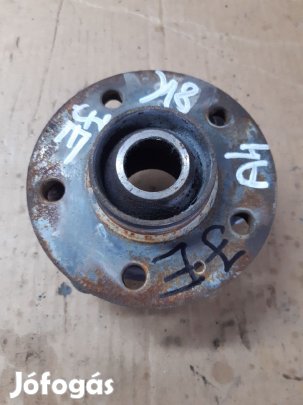 Audi A4 B8 Jobb Első Kerékagy