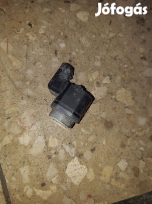 Audi A4 B8 Tolatóradar