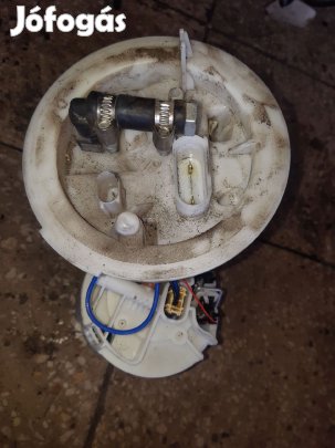 Audi A4 B8 Üzemanyag Szintjelző