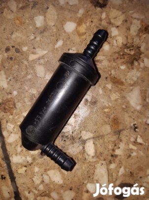 Audi A4 B8 Vákum Tartály