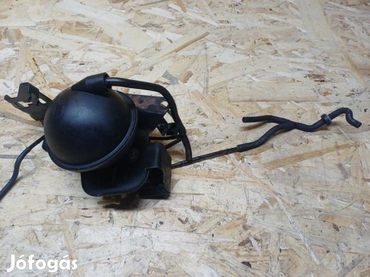 Audi A4 B8 (2008-2015) 2.0Tdi Diesel Vákum Tartály Csővel