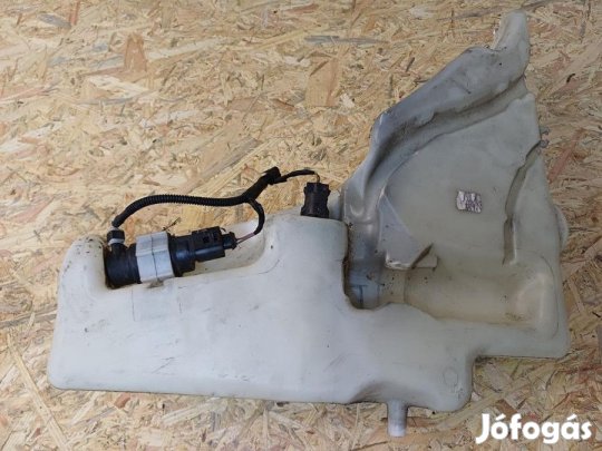 Audi A4 B8 (2008-2015) Ablakmosó Tartály Szivattyúval