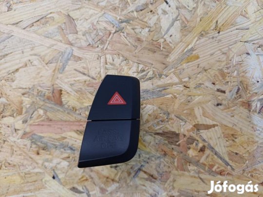 Audi A4 B8 (2008-2015) Vészvillogó Kapcsoló