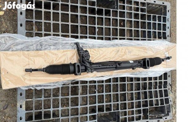 Audi A4 B8 kormánymű 8t1422065r 8t1422066c