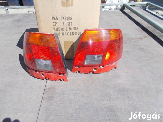 Audi A4 Hátsó lámpák 1995-től sedan tipushoz