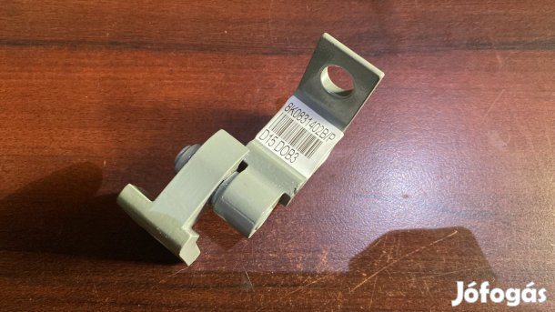 Audi A4 ajtózsanér 8K0831402B eladó