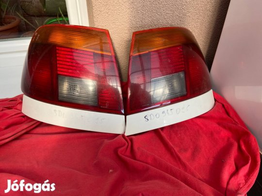 Audi A4 b5 szedán lámpa párban (97)