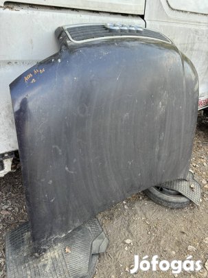 Audi A4 b6 motorháztető géptető kék 