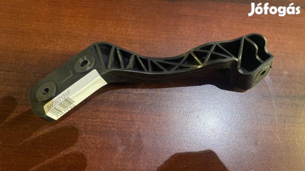 Audi A4 bal tartókonzol 8W0807131 eladó