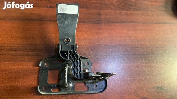 Audi A5/A4 motorháztető felcsapódásgátló 8T0823480 eladó