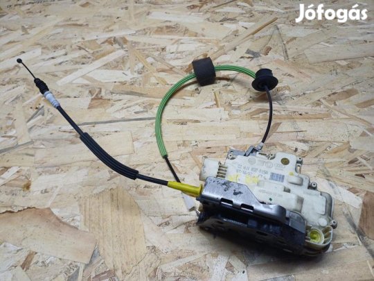 Audi A5 (2007-2017) Bal Első Ajtó Központizár