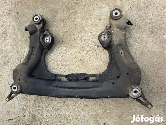 Audi A6 C5 (1998-2004)  2.5Tdi V6 Diesel Első Bölcső