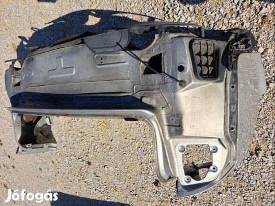 Audi A6 C5   (1998-2004)  Lépcsőshátú Hátfal