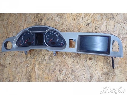 Audi A6 C6 4F ( 2004-2011)  3.0Tdi V6 Diesel Kilométeróra Multifunkci