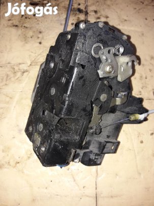 Audi A6 C6 Bal Első Ajtó Zárszerkezet + Központizár Motor