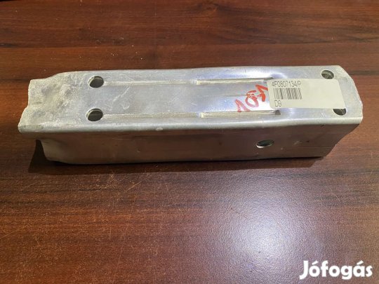 Audi A6 első lökhárító jobb merevítő bak eladó