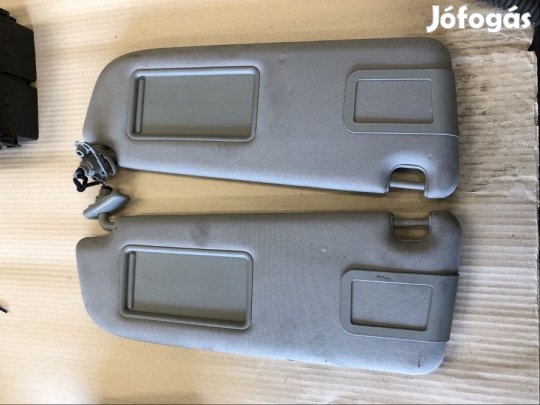 Audi A8 D3  (2002-2009) Bal Napellenző