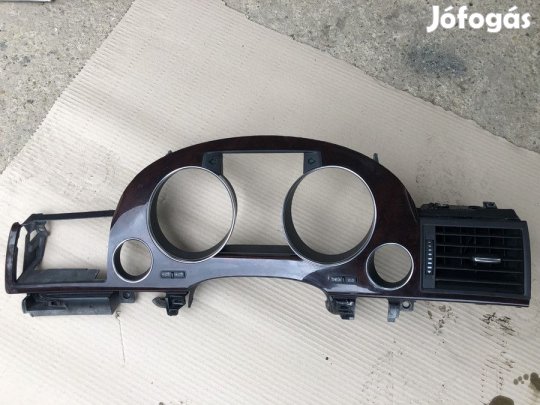 Audi A8 D3  (2002-2009) Kilométeróra Keret