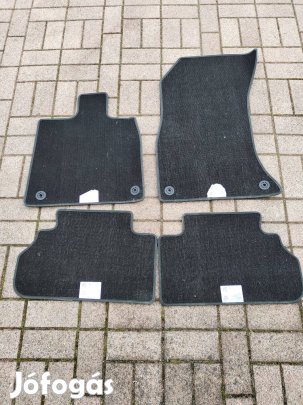 Audi Q5 suv 2017- szövetszönyeg /gyári /ujszerű olcsón!!
