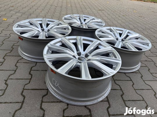 Audi Q7 Q8 8,5x20 ET20 5X112 66,5 gyári garnitúra eladó!!!