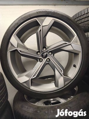 Audi Q7-Q8 e-tron gyári 22"