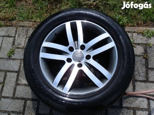Audi Q7 gyári alufelni + Hankook nyárigumi