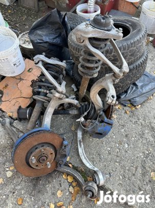 Audi a4 b6 2.5tdi első futómű