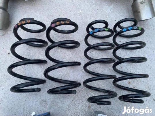 Audi a4 b8 rugó szett