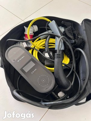 Audi e-tron gyári hordozható elektromos autó elektromos autó töltő