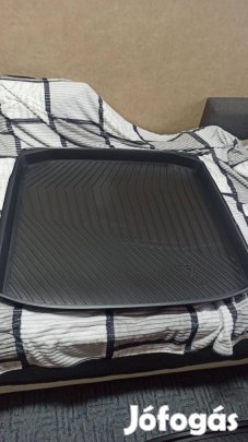 Audi gyári csomagtér tálca