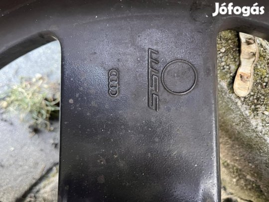 Audi kerék garnitúra 