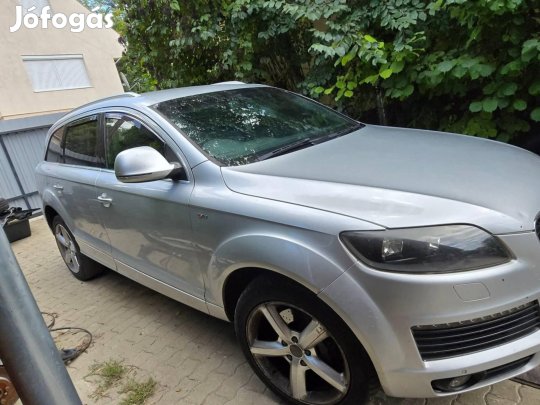 Audi q7 3.0 tdi bontott alkatrészei