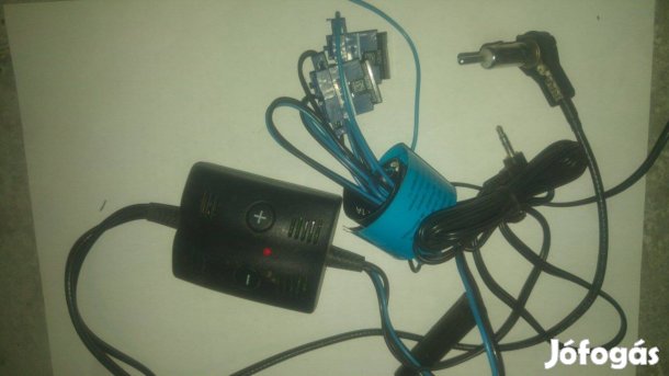 Autó CD adapter 13,8V