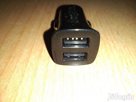 Autó USB-s szivargyújtó