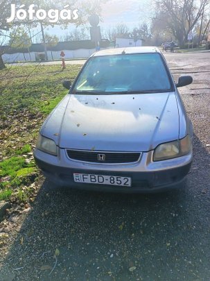 Autó eladó családi okok miatt