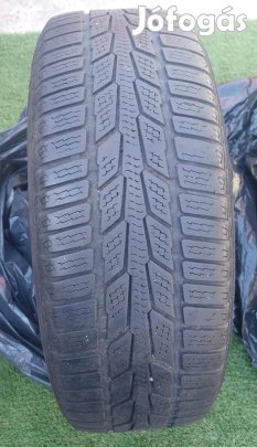 Autó gumi  felnivel