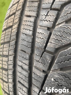 Autó gumi  teli Hankook