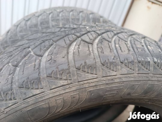 Autó gumik eladóak