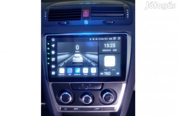 Autó multimédiás fejegység