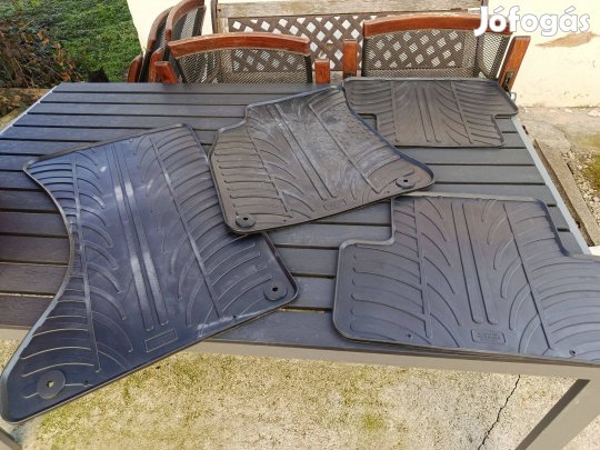 Autó szőnyeg gumiszőnyeg garnitúra Audi A4 A5