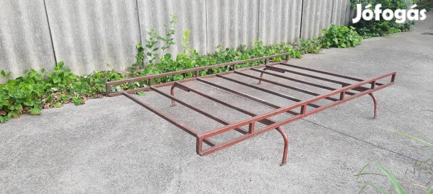 Autó tetőcsomagtartó