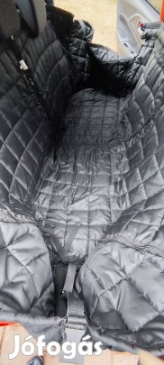 Autó üléshuzat védő kutyának