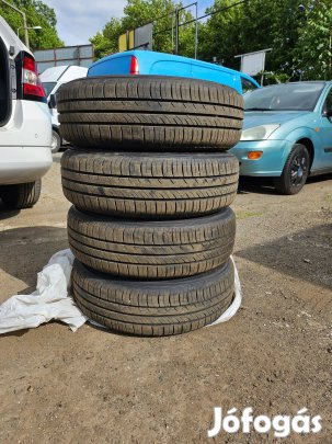 Autógumi felnin 4db