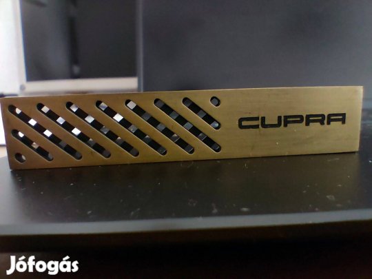 Autós USB kulcs pendrive 4gb Seat Cupra fém ajándék ötlet