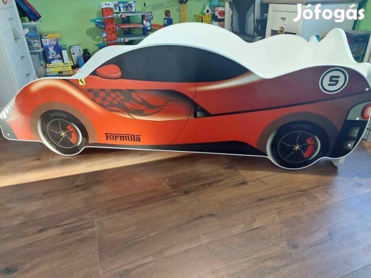 Autós (Ferrari) gyerekágy